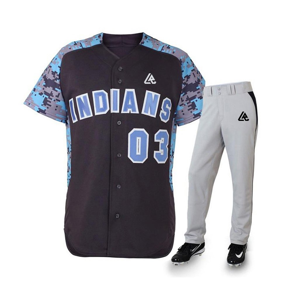 Customized Baseball Apparel for a Winning Look